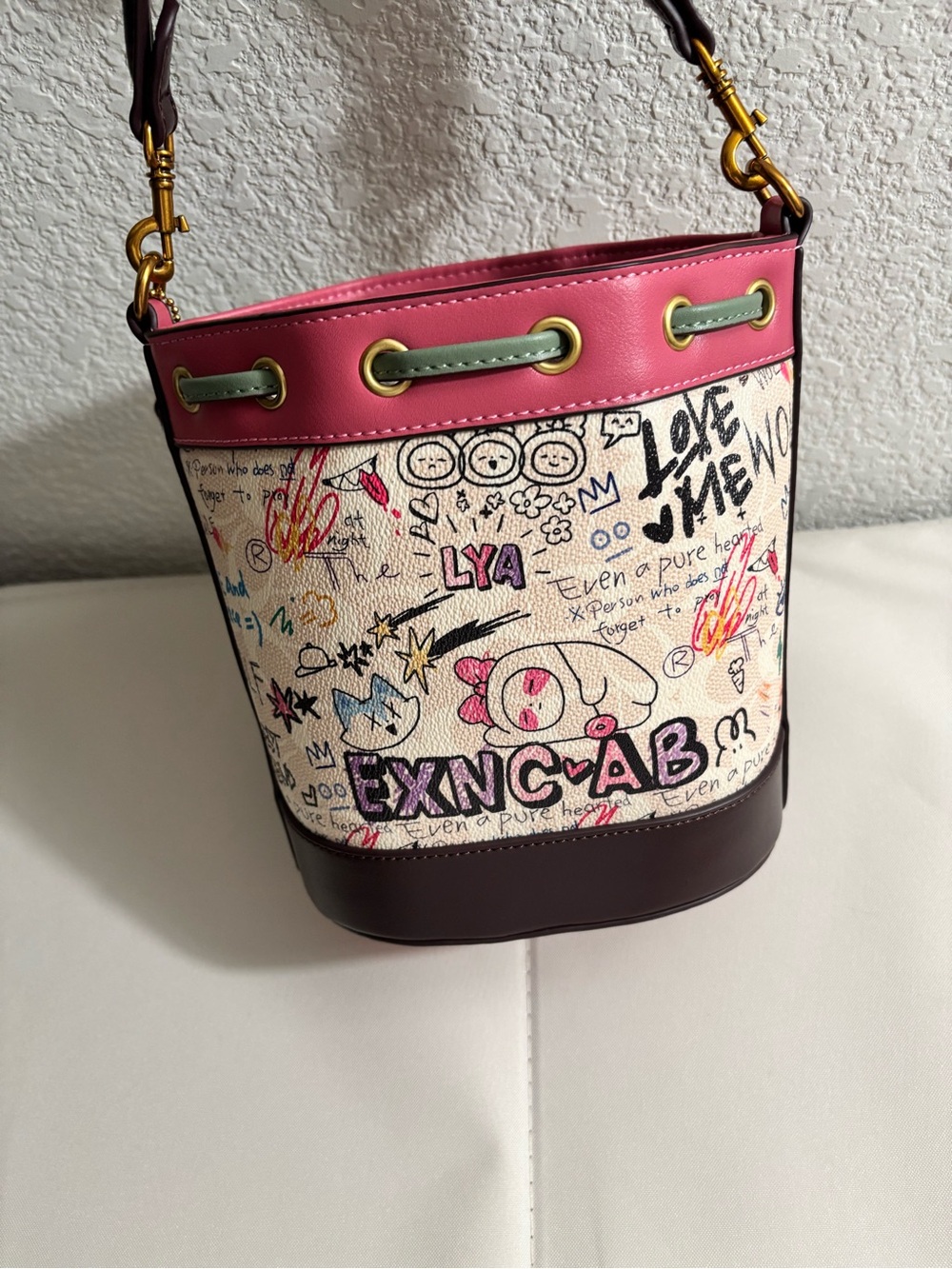 Graffiti Bucket Bag in Multi-Color - Picture 5 of 6